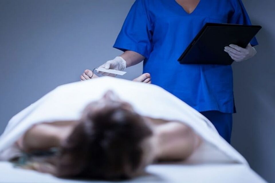 Adolescente de 16 anos grávida é encontrada morta dentro de casa em Porto Velho