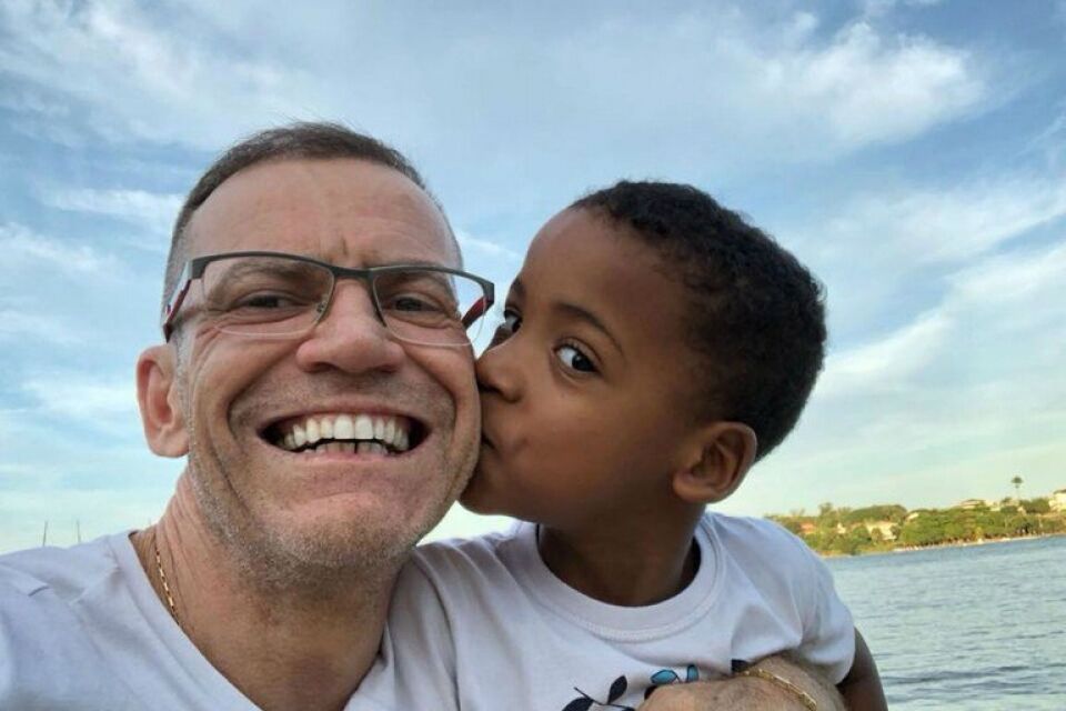 O gay que desbancou Magno Malta