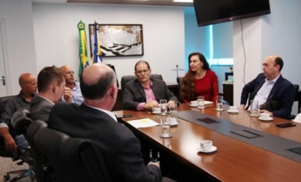 Governador e presidente da Santo Antônio Energia estudam a criação do Centro de Mídias de Educação