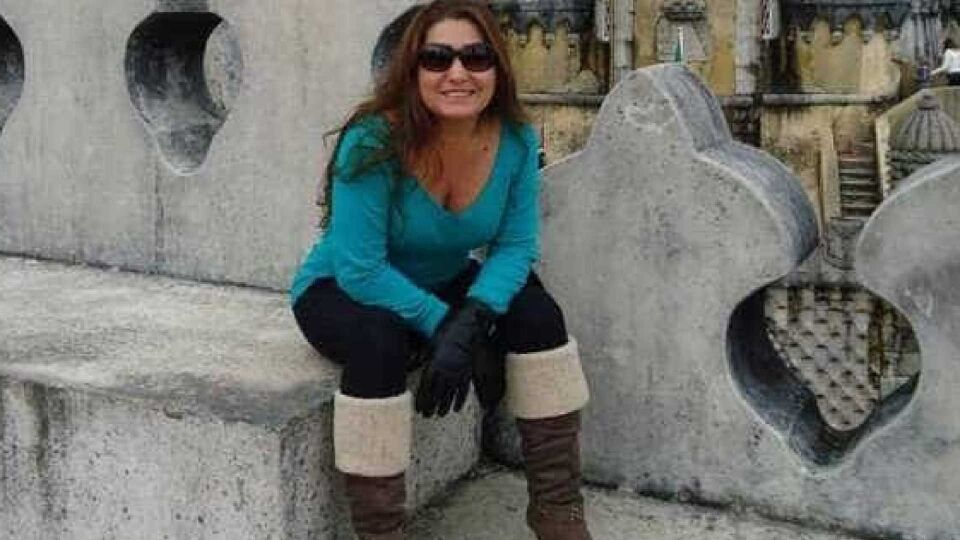 Mãe morre asfixiada pela filha e pelo genro em Petrópolis