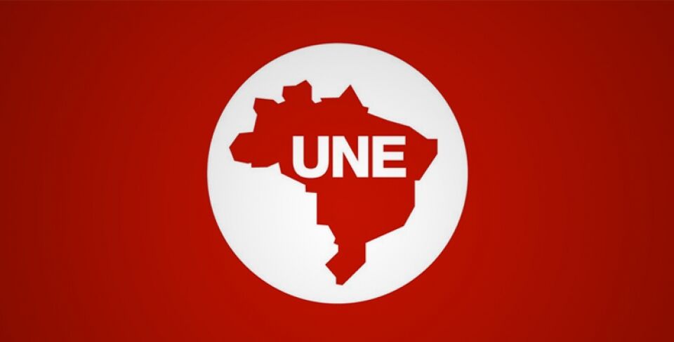 Mesmo apoiando a Venezuela de Maduro, UNE diz “repudiar ditaduras”