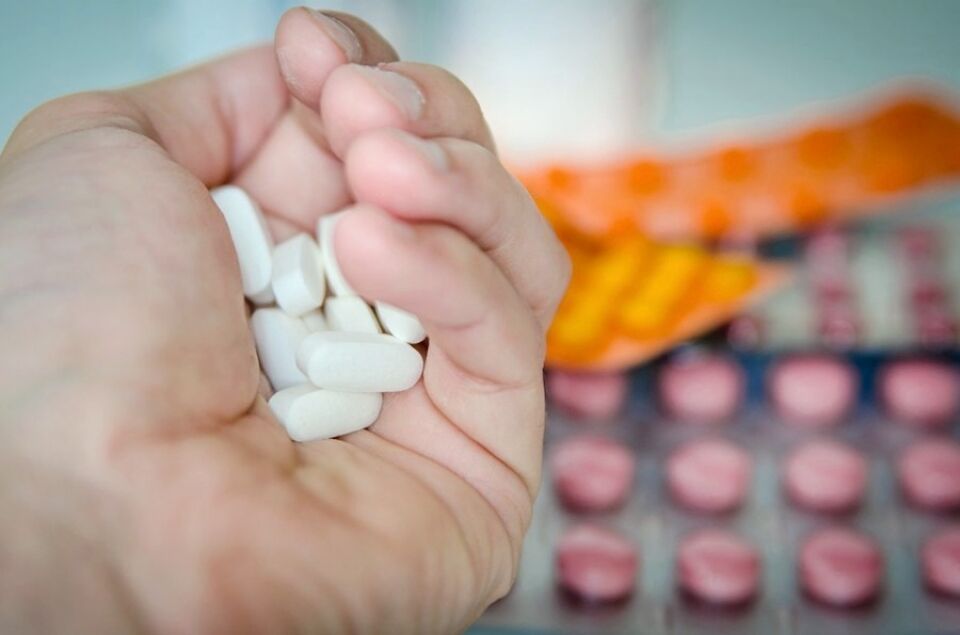 Estudo aponta ‘autoria fantasma’ de indústrias farmacêuticas em testes clínicos