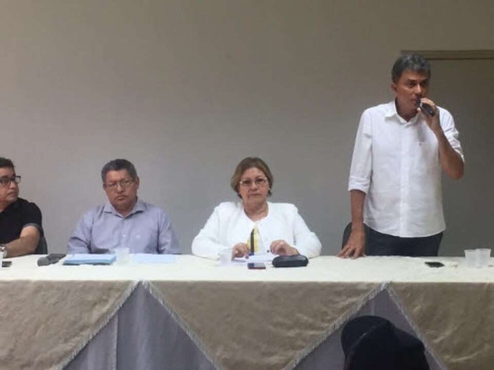 Expedito diz que Prefeito conduz mal a saúde na Capital