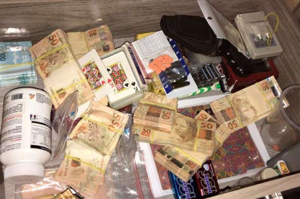 PF deflagra Operação Hipster e prende distribuidor de ecstasy no país