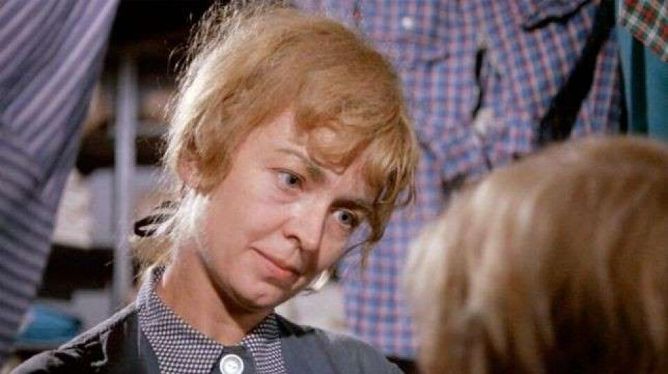 Morre, aos 88 anos, atriz de “A Fantástica Fábrica de Chocolate”