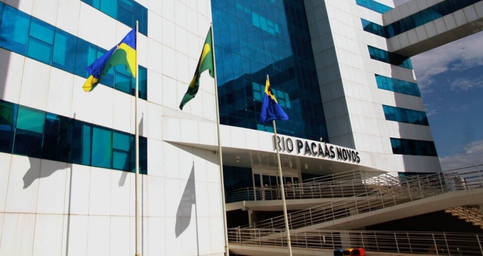 Governo pede ao presidente Temer para acelerar transposição, e pode acionar a justiça contra a União