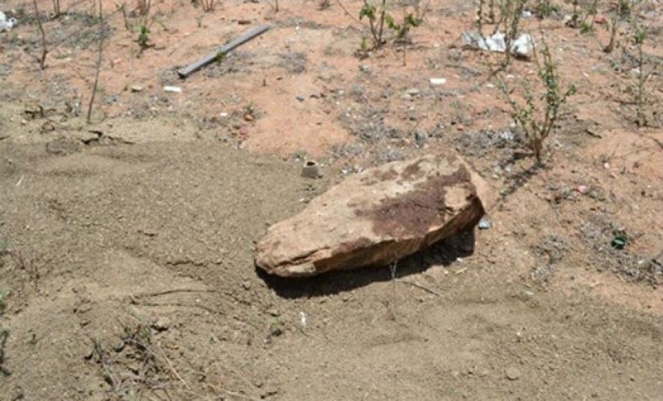 Homem é encontrado morto com pedrada na cabeça no centro da capital