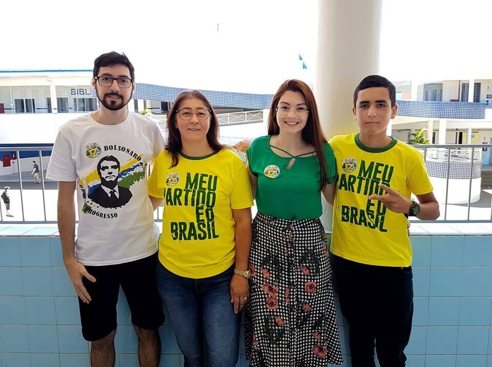 Deputada eleita em SC pede que alunos filmem professores doutrinadores