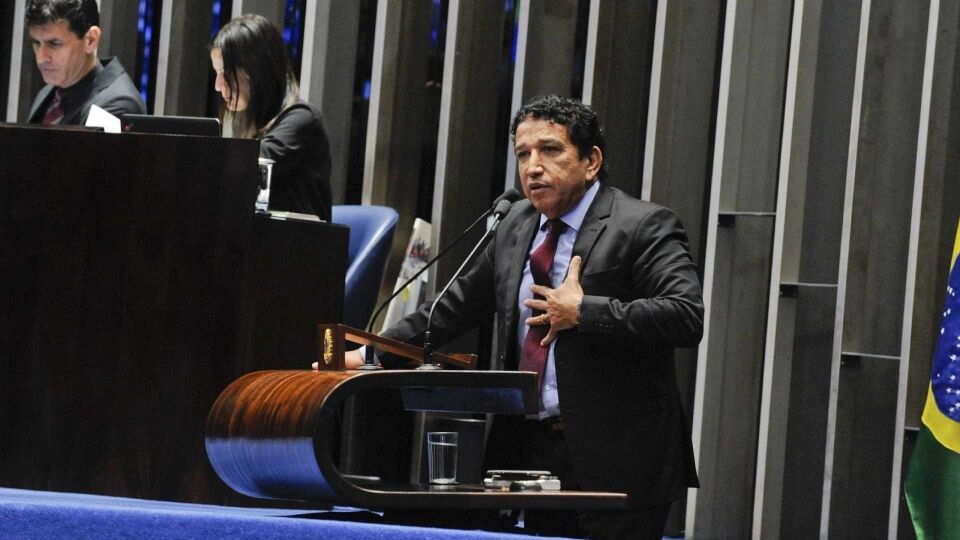 Magno Malta pode liderar 'Ministério da Família'