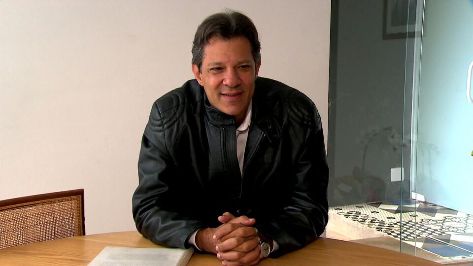 Justiça condena Haddad a pagar R$ 200 mil a promotor por acusações não comprovadas