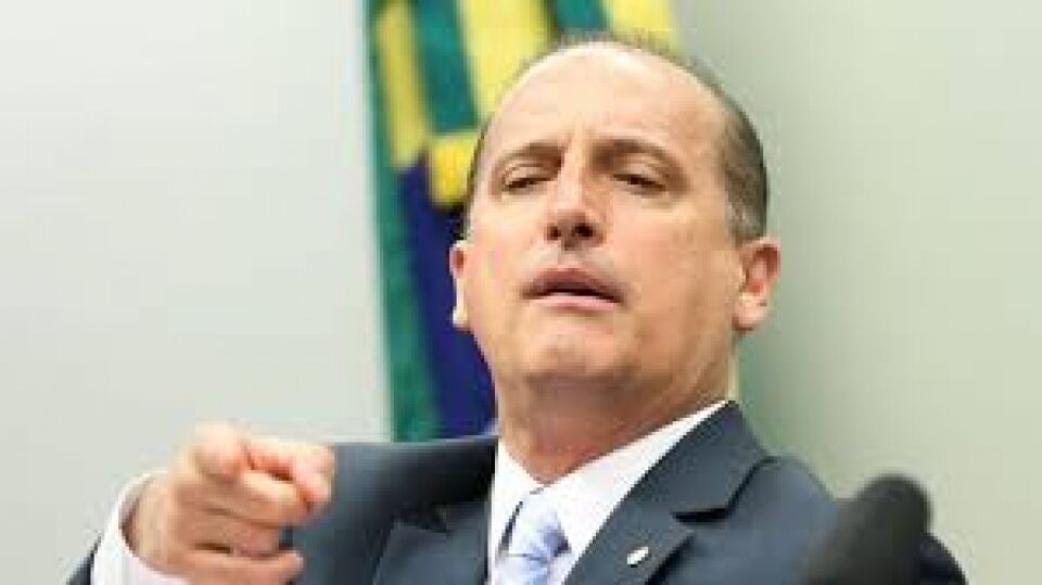 Substituta de Moro, Gabriela Hardt interroga réus do processo de sítio de Atibaia