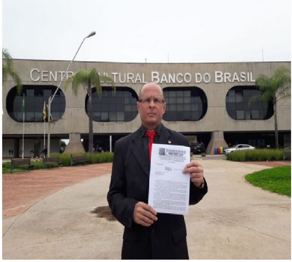 General de Bolsonaro recebe reivindicações dos soldados da borracha