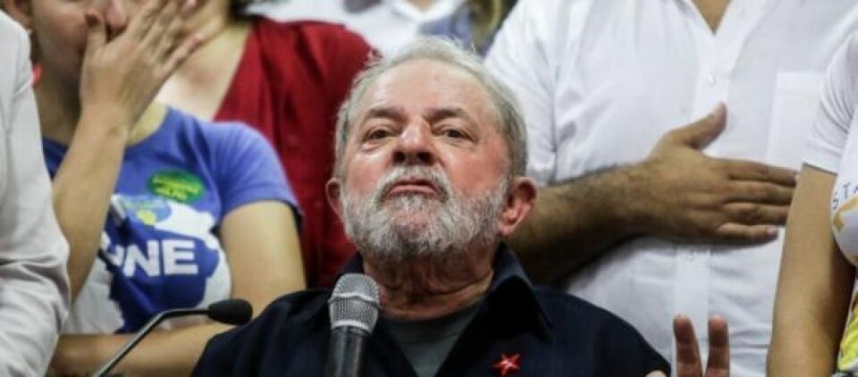 STJ rejeita recurso de Lula que tentava reverter sua condenação no caso do triplex