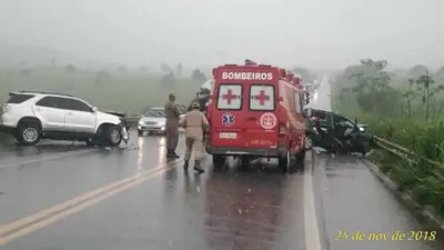 Regionais : Sargento do Corpo de Bombeiros vítima de acidente na BR passa por cirurgia e seu estado inspira cuidados