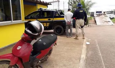 PRF prende inabilitado com motoneta adulterada