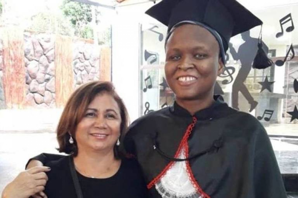 ”Negros e brancos não são diferentes” diz haitiana cega aprovada na OAB