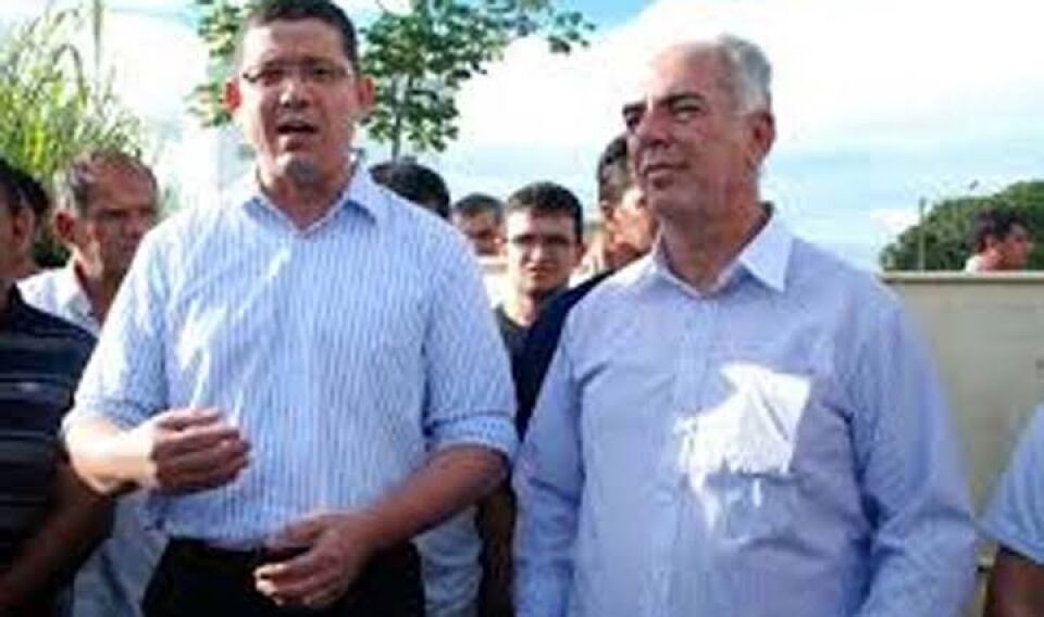 As duas prestações de conta foram aprovadas com ressalvas, pois possuem irregularidades consideradas sanáveis e que não comprometem as contas de campanha.