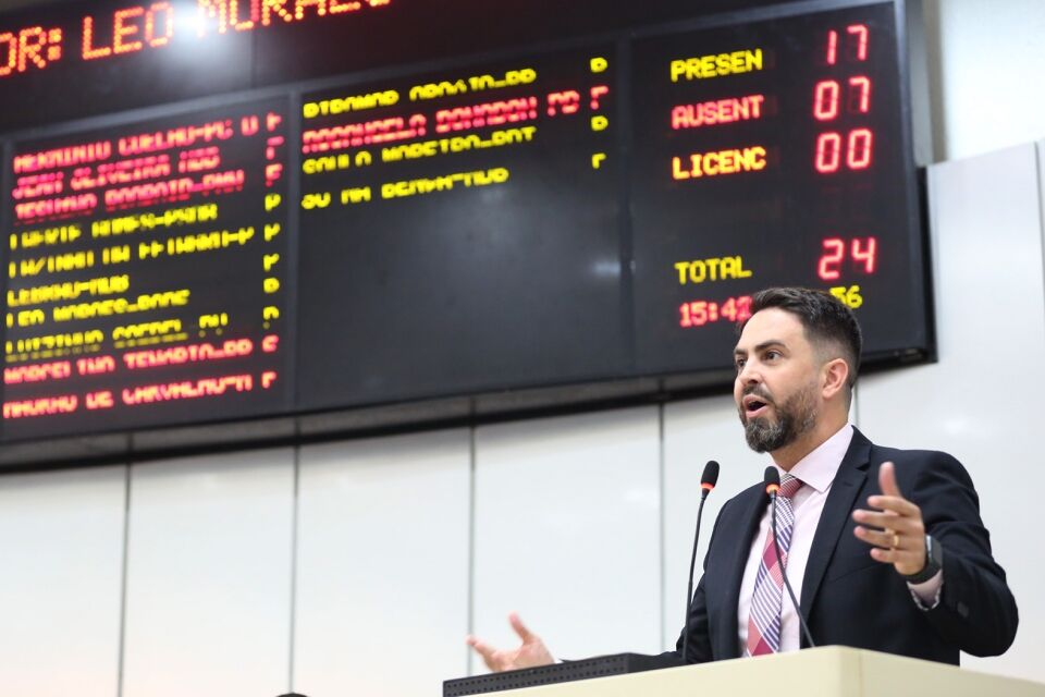 Aprovado projeto que dispõe inclusão de Libras nas escolas públicas de Rondônia