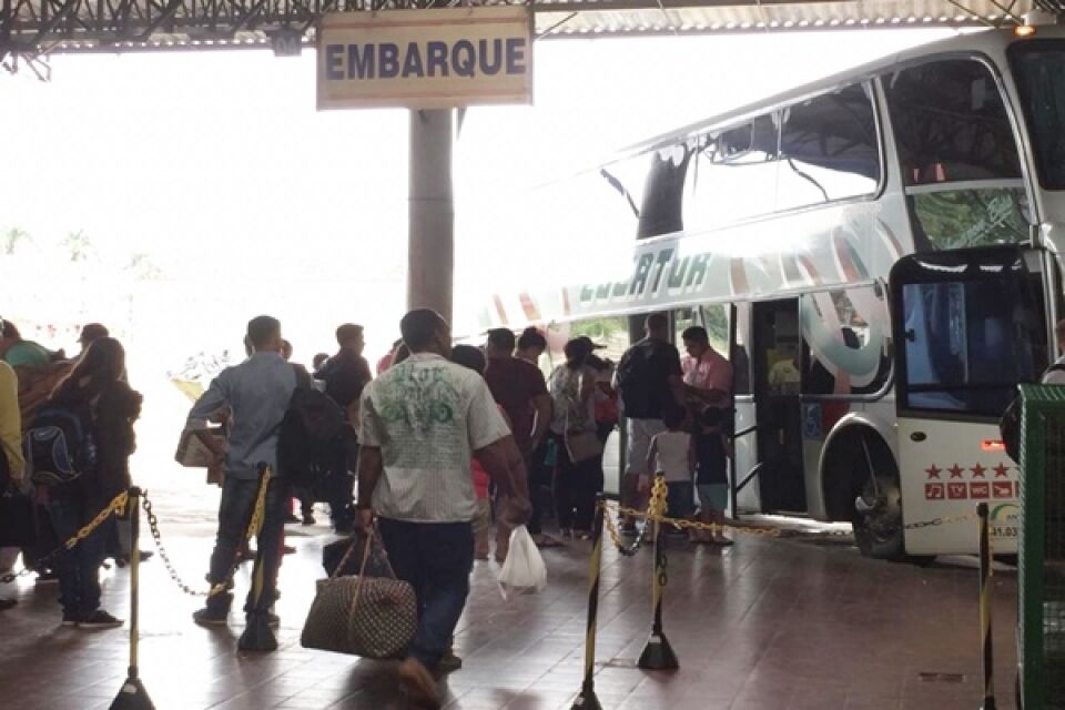 Passageiros e comerciantes criticam falta de segurança na Rodoviária de Porto Velho