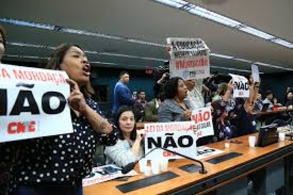 Escola sem Partido é arquivado pela Câmara dos Deputados