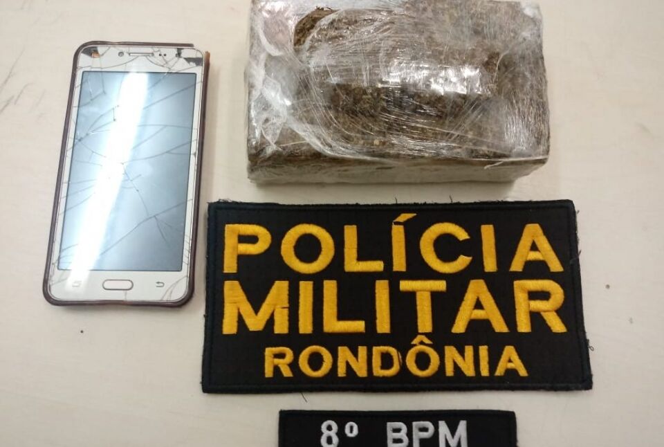 JARU: MÃE DENUNCIA FILHO A POLÍCIA AO ENCONTRAR MACONHA EM SEU QUARTO