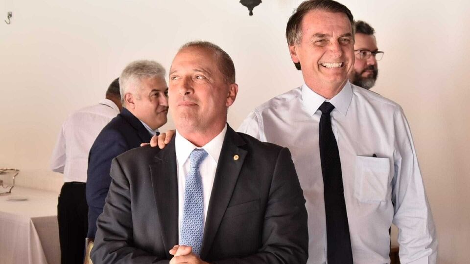 Bolsonaro promete 'rígido controle de concessões' da Lei Rouanet