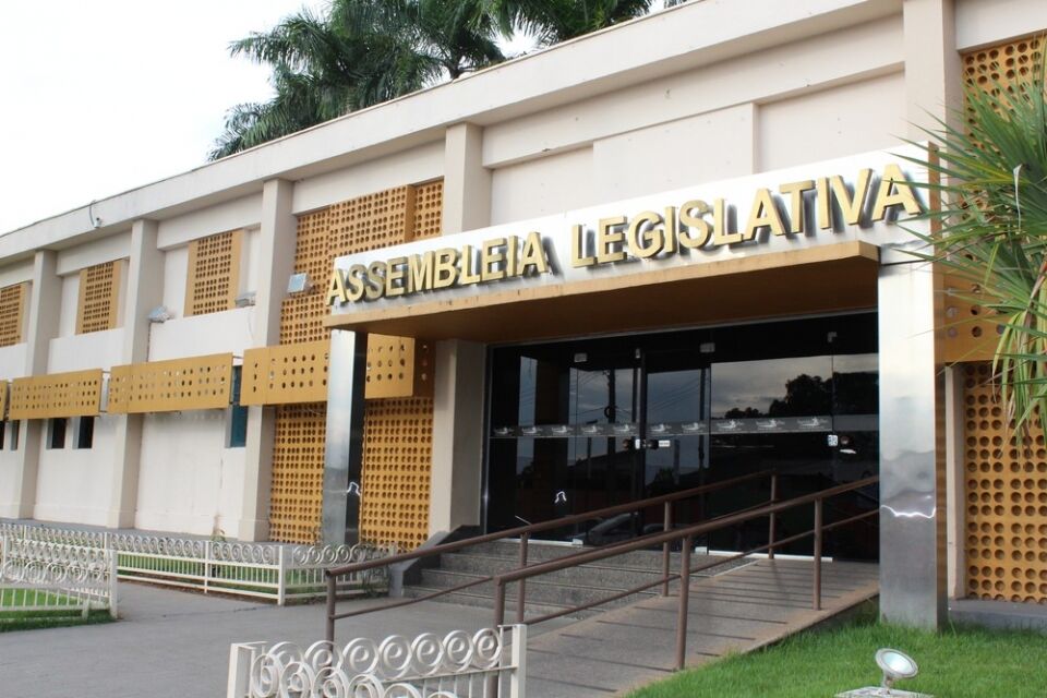 Assembleia de Rondônia integra vergonhosa lista das 9 que pagam auxílio-moradia