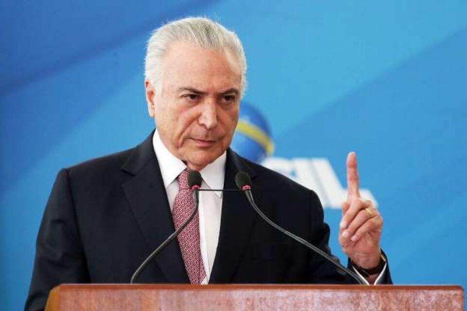 Temer desiste de editar indulto de Natal em 2018