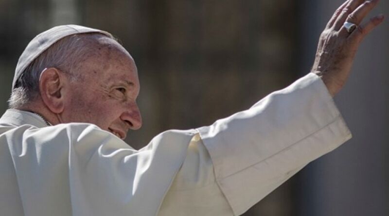 Bolsonaro recebe diploma de benção apostólica do Vaticano