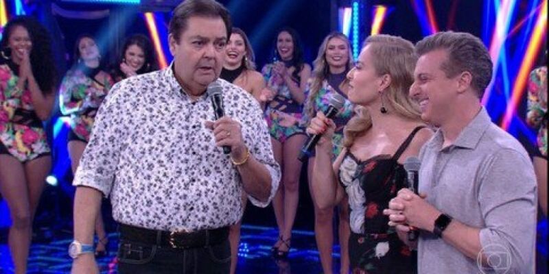 FAUSTÃO ENTRA NA GUERRA DA GLOBO CONTRA BOLSONARO: 'O IMBECIL QUE ESTÁ LÁ'