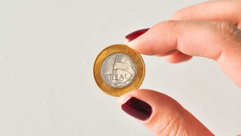 Dieese: salário mínimo deveria ser de R$ 3.960,57 em dezembro