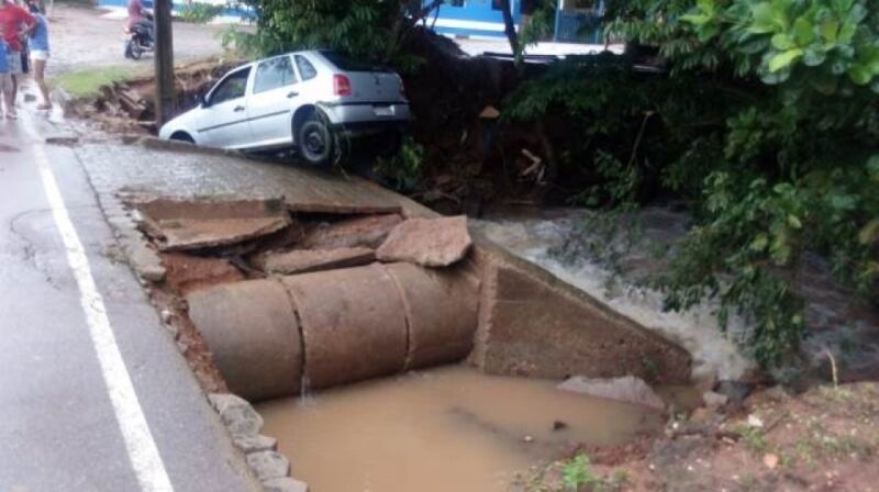 Ouro Preto tem alagamento e enxurrada em vários bairros