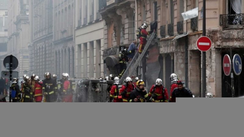 Explosão em padaria de Paris mata 2 e fere ao menos 37 pessoas
