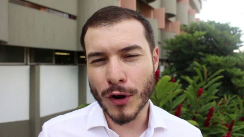 Presidente do PSOL diz crer na inocência de Battisti