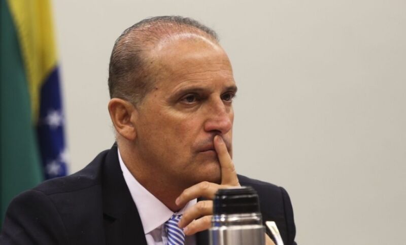 Governo deve abrir prazo para recadastramento de armas