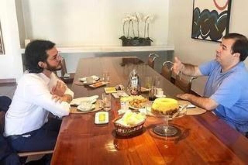 Piada do dia: Namorado de Fátima Bernardes toma pito de Duvivier