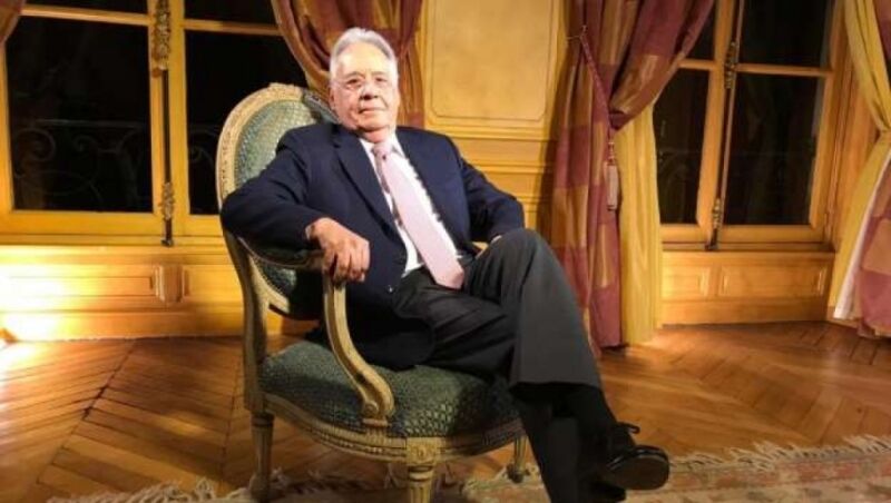 Em Paris, FHC diz que é oposição ao governo Bolsonaro