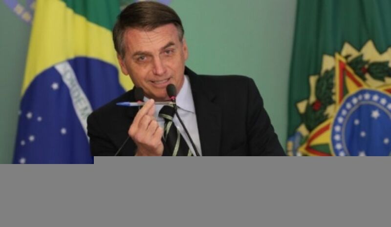 Bolsonaro rebate críticas ao decreto da posse de armas