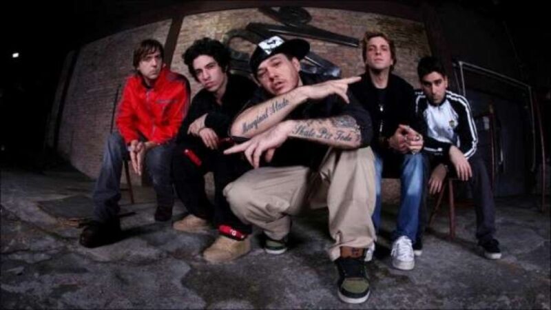 Filho de Chorão anuncia volta do Charlie Brown Jr. no aniversário de SP