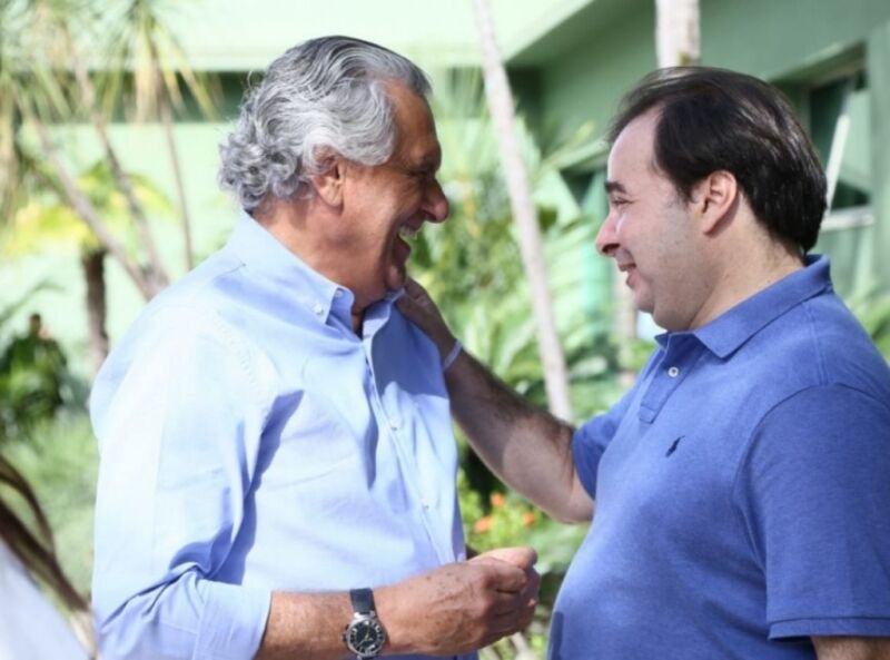 ‘Só vai passar se pactuarmos com os governadores’, diz Maia sobre Previdência