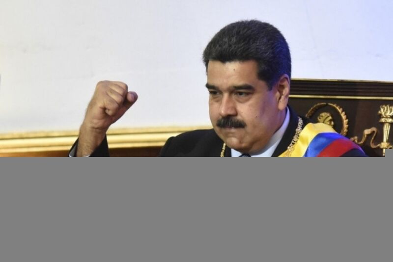 “Não vamos nos render”, diz Maduro