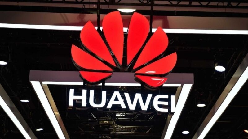 EUA acusam Huawei de fraude, dias antes de diálogo com China