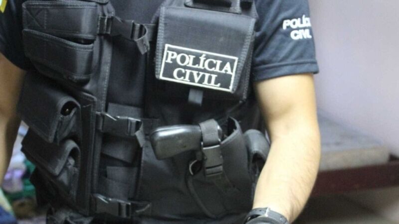 Operação busca acusados de tráfico de drogas na Região dos Lagos