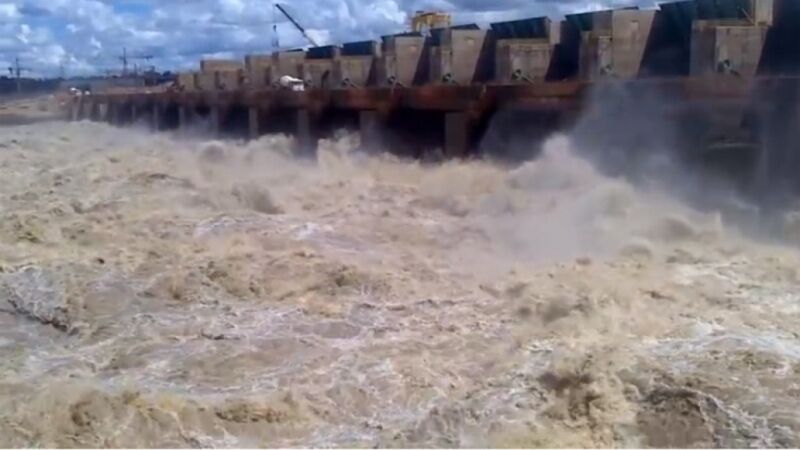 Barragem da Hidrelétrica Santo Antônio é segura diz empresa