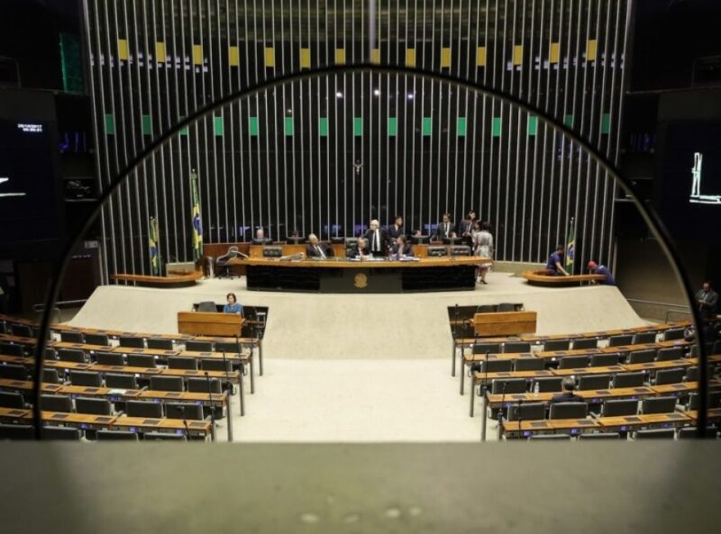 Entenda o que está em jogo na eleição da Mesa da Câmara; conheça os cargos