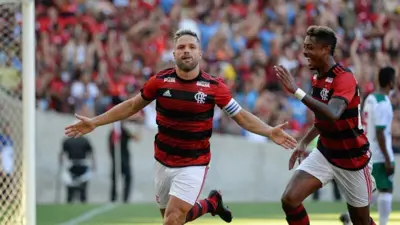 Após gol de bicicleta, Diego faz planos de fazer história no Flamengo