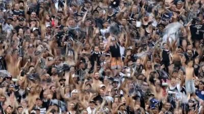 Facebook e YouTube vão exibir estreia do Corinthians na Sul-Americana