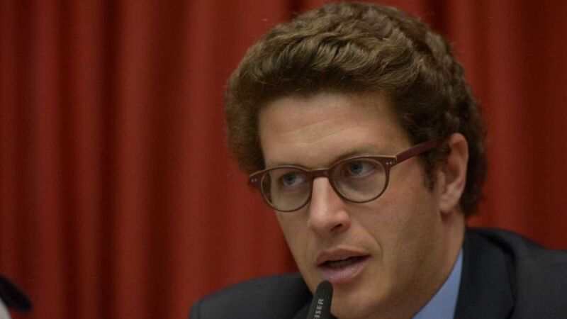 Ministro do Meio Ambiente bloqueia ONGs ambientais no Twitter