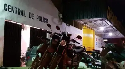 Após intensa fuga, Polícia prende criminoso e recupera quatro motos roubadas
