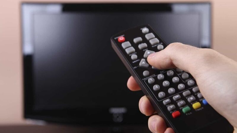 TV paga perdeu mais de 500 mil assinantes em 2018